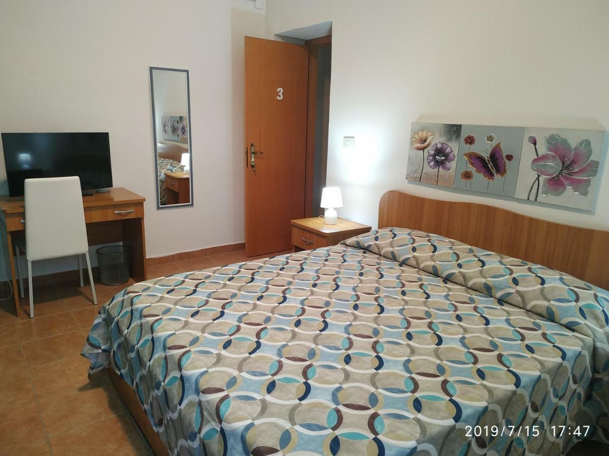 Santa E Maria Affittacamere Lamezia Terme Habitación foto