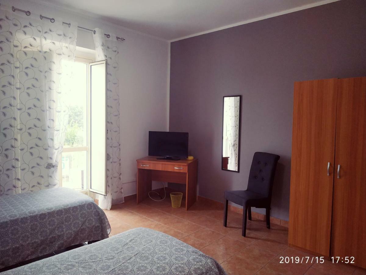 Santa E Maria Affittacamere Lamezia Terme Habitación foto